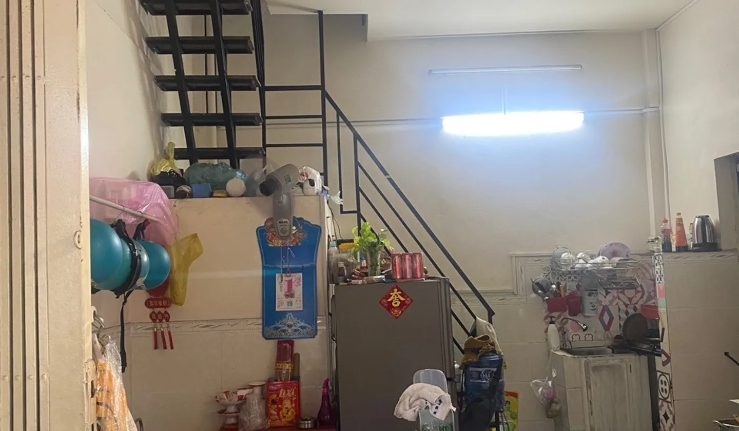 Nhà mặt phố Tân Phú 2 tầng, giá 4 tỷ, đang cho thuê 10 triệu/tháng... Bán nhà mặt phố tại Tân Phú, Hồ Chí Minh 01