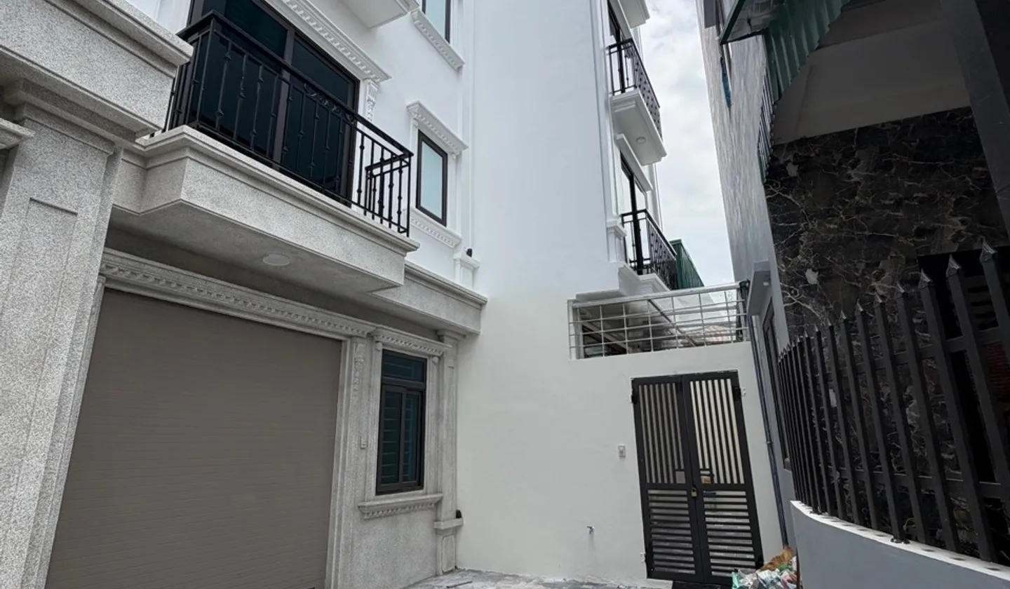 Cơ hội hiếm có sở hữu nhà 4 tầng tại Giang Xá với giá giảm sốc- nhà đẹp sân riêng... Bán nhà riêng tại Hoài Đức, Hà Nội 01