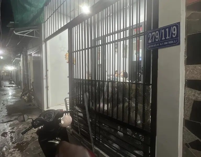 Cơ hội sở hữu nhà riêng giá tốt tại trung tâm quận 7... Bán nhà riêng tại Tân Thuận, Hồ Chí Minh 01