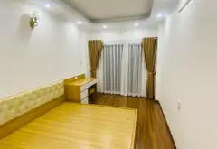 🔥 NGỘP GIẢM SỐC 600 TRIỆU – GIÁ MỚI CHỈ 🔥
🏡 HÀNG HIẾM PHỐ TRẠM – – FULL NỘI THẤT – N... Bán nhà riêng tại Long Biên, Hà Nội 04