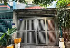 Nhà đẹp hẻm xe hơi gần chợ Phú Thọ Hòa, tiện nghi và an ninh... Bán nhà riêng tại Phú Thọ Hòa, Hồ Chí Minh 01