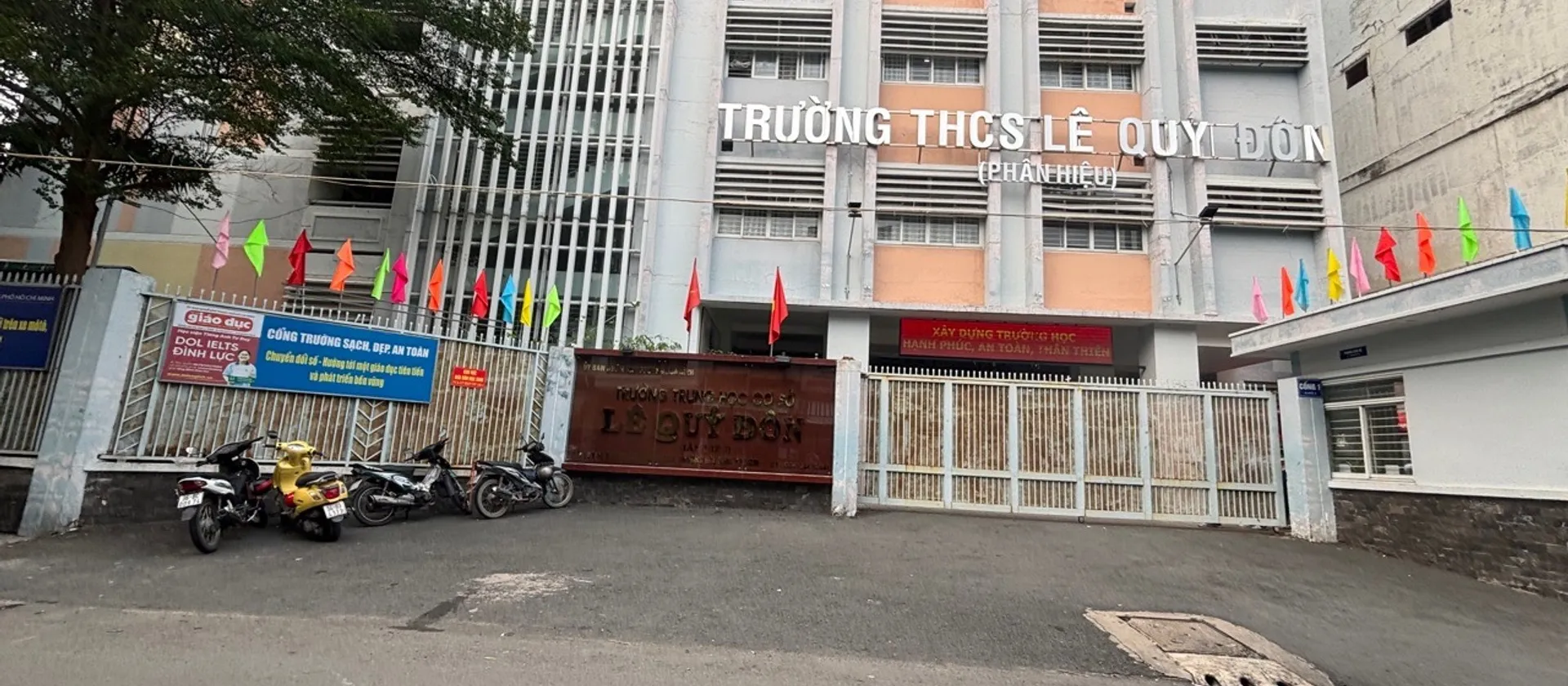 🌹 B.a'n Nh.a 2 TẦNG -31M2- HXH - gần ngã 4 Lạc Long Quân- Âu Cơ, liền kề trường học Lê Quý Đôn- T... Bán nhà riêng tại Hòa Bình, Hồ Chí Minh 01
