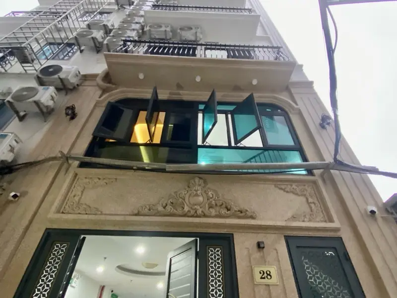 Tòa Nhà Dịch Vụ Cho Thuê Cao Cấp Tại Cầu Diễn... Bán nhà riêng tại Tây Tựu, Hà Nội 01