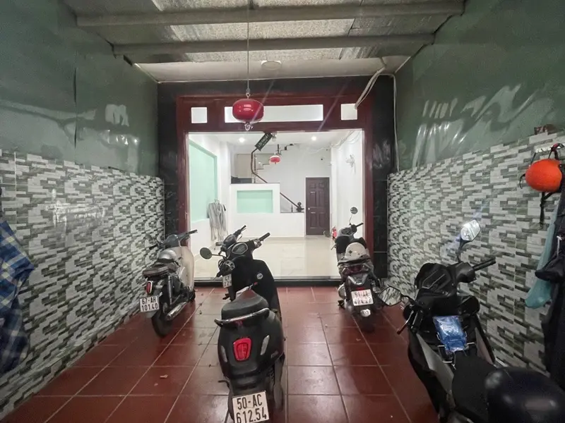 CHDV Hà Huy Giáp - 4x19m - 4 tầng 7Pn - đường 8m - 6.4 Tỷ... Bán nhà riêng tại An Phú Đông, Hồ Chí Minh 01