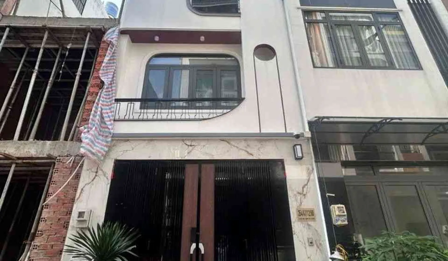 Nhà phố Bình Tân hiện đại, 4 phòng ngủ, tiện nghi đầy đủ... Bán nhà riêng tại Bình Tân, Hồ Chí Minh 01