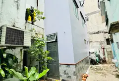 Nhà 2 tầng hiếm có hẻm xe tải quận 10... Bán nhà mặt phố tại Hòa Hưng, Hồ Chí Minh 02