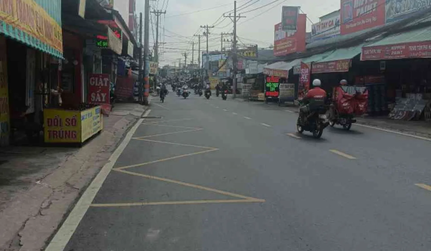 Bán nhà riêng 3 tầng mặt tiền 10m gần Phan Văn Đối, diện tích 88.6m², giá 6 tỷ... Bán nhà riêng tại Bà Điểm, Hồ Chí Minh 01