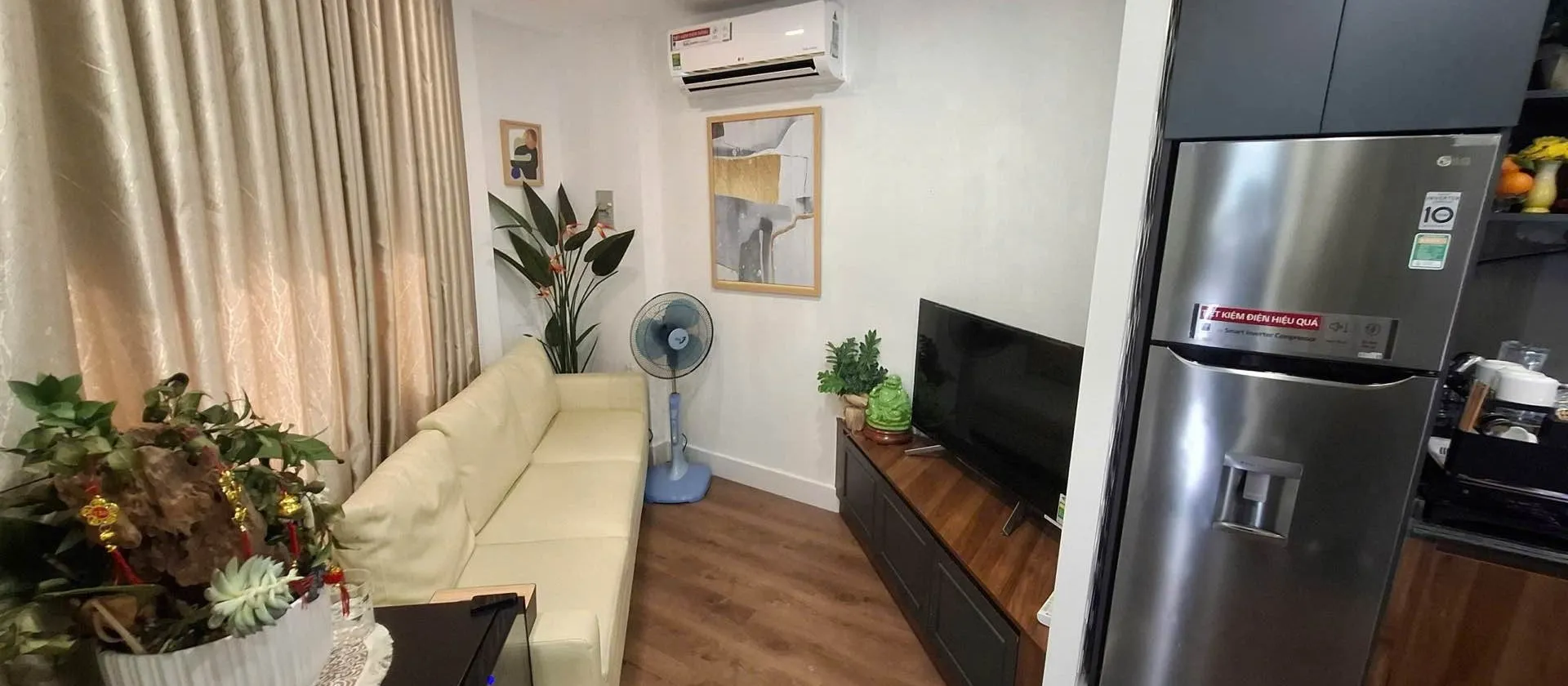 ÔNG ÍCH KHIÊM NGAY VÒNG XOAY LÊ ĐẠI HÀNH - GIÁP QUẬN 10 - NHÀ 4 TẦNG SÂN VƯỜN CỰC ĐẸP... Bán nhà riêng tại Hòa Bình, Hồ Chí Minh 01