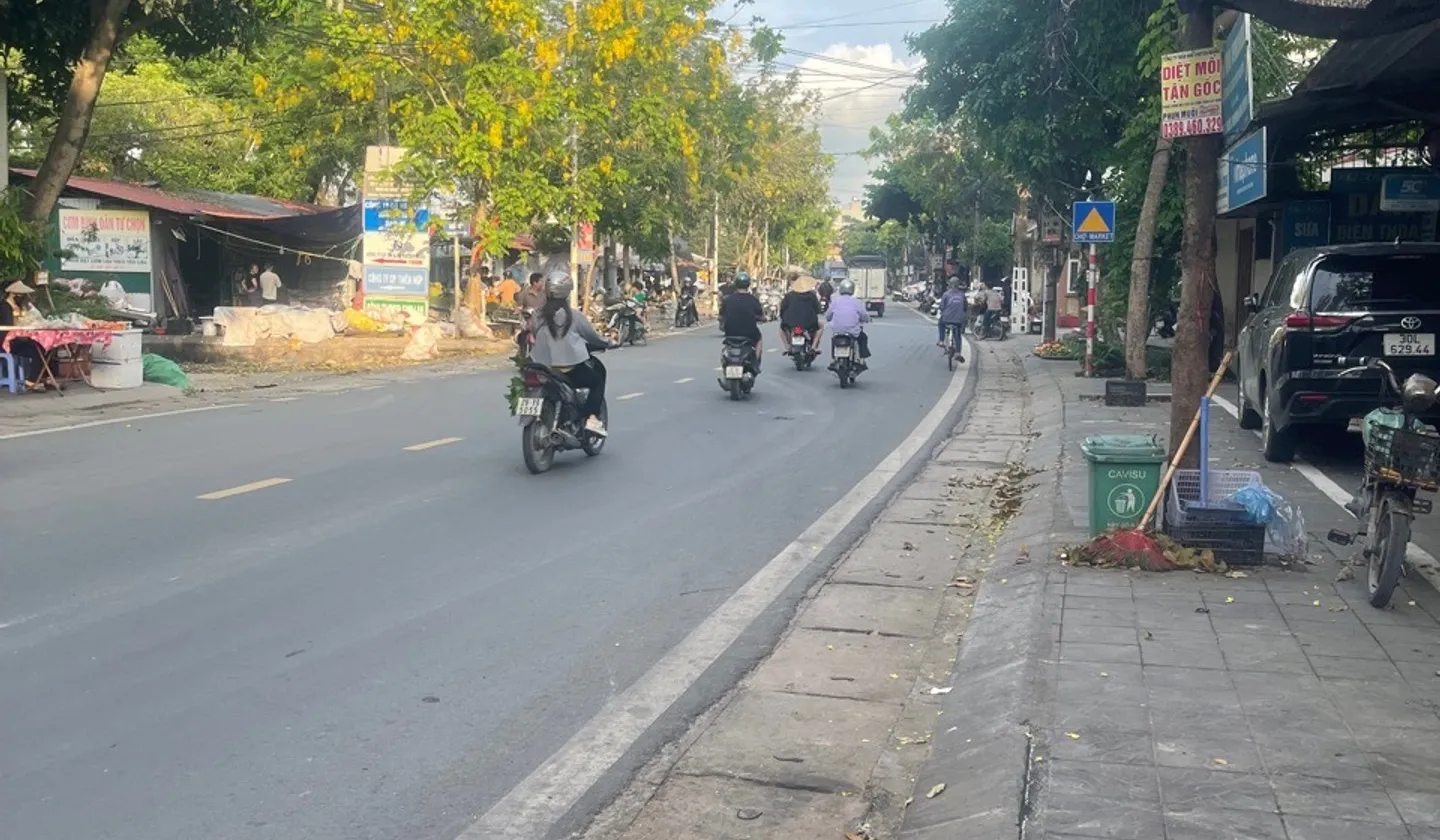 Bán nhà mặt phố Đào Cam Mộc, Đông Anh - Nhà 3 tầng, kinh doanh sầm uất... Bán nhà mặt phố tại Đông Anh, Hà Nội 01