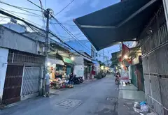 63 tr/1m2, nhà 2 tầng 67m2, ngang 6m, sát Nhà Thi Đấu Đa Năng Quận 7, hẻm xe hơi 5m, 4Pn, Không QH... Bán nhà riêng tại Tân Thuận, Hồ Chí Minh 01