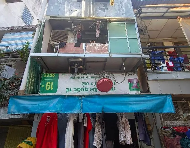 Nhà nhỏ siêu chất ở Quận 3, cơ hội vàng cho nhà đầu tư... Bán owner_side tại Hòa Hưng, Hồ Chí Minh 01