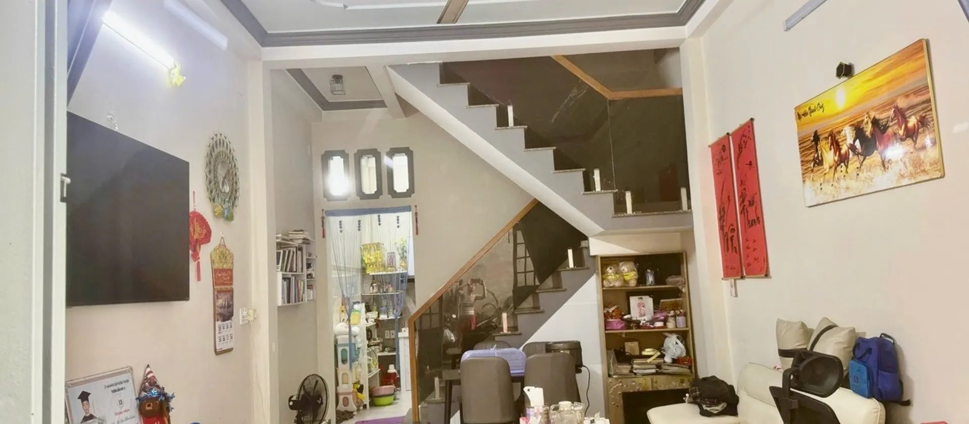 Nhà 2 Tầng Đẹp Ngay Chợ Phạm Văn Bạch, Tặng Nội Thất... Bán nhà riêng tại Tân Sơn, Hồ Chí Minh 01