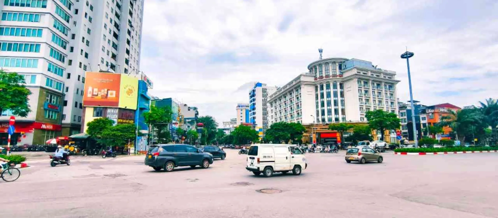 Nhà Mặt Phố Văn Cao Góc Ngã Tư Kinh Doanh Sầm Uất... Bán nhà mặt phố tại Tây Hồ, Hà Nội 01