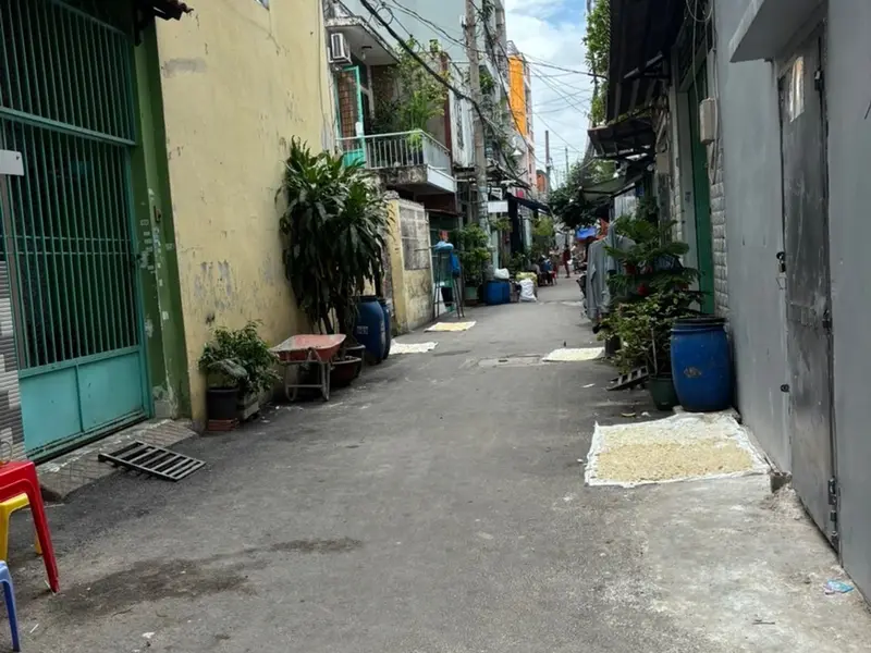 Cơ hội sở hữu nhà 2 tầng hiếm hoi tại Bình Tân giá chỉ 5,8 tỷ... Bán nhà riêng tại Bình Trị Đông, Hồ Chí Minh 01