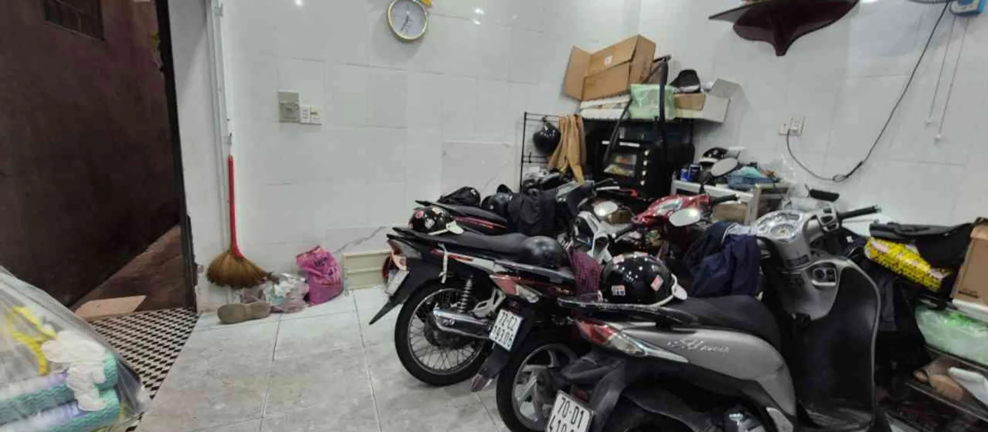 Nhà 3 Tầng Hơn 4 Tỷ Gần Chợ Nhiêu Lộc, Tiện Xe Hơi Đậu... Bán nhà riêng tại Nhiêu Lộc, Hồ Chí Minh 01