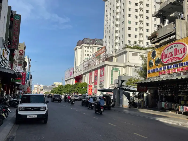 Nhà mặt phố - 157.8m² - Hải Châu, Đà Nẵng - 36 tỷ
0762,,658,,925 - Phạm Hiền... Bán nhà mặt phố tại Hải Châu, Đà Nẵng 01