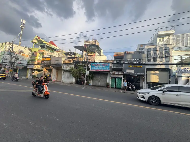 Cơ Hội Vàng Sở Hữu Nhà Mặt Phố Hậu Giang, Vị Trí Đắc Địa, Tiềm Năng Sinh Lời Lớn... Bán nhà mặt phố tại Bình Phú, Hồ Chí Minh 01