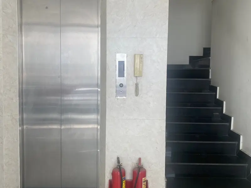 Toà nhà BTCT 6 tầng mặt tiền đắc địa tại trung tâm quận 3... Bán nhà mặt phố tại Bàn Cờ, Hồ Chí Minh 01