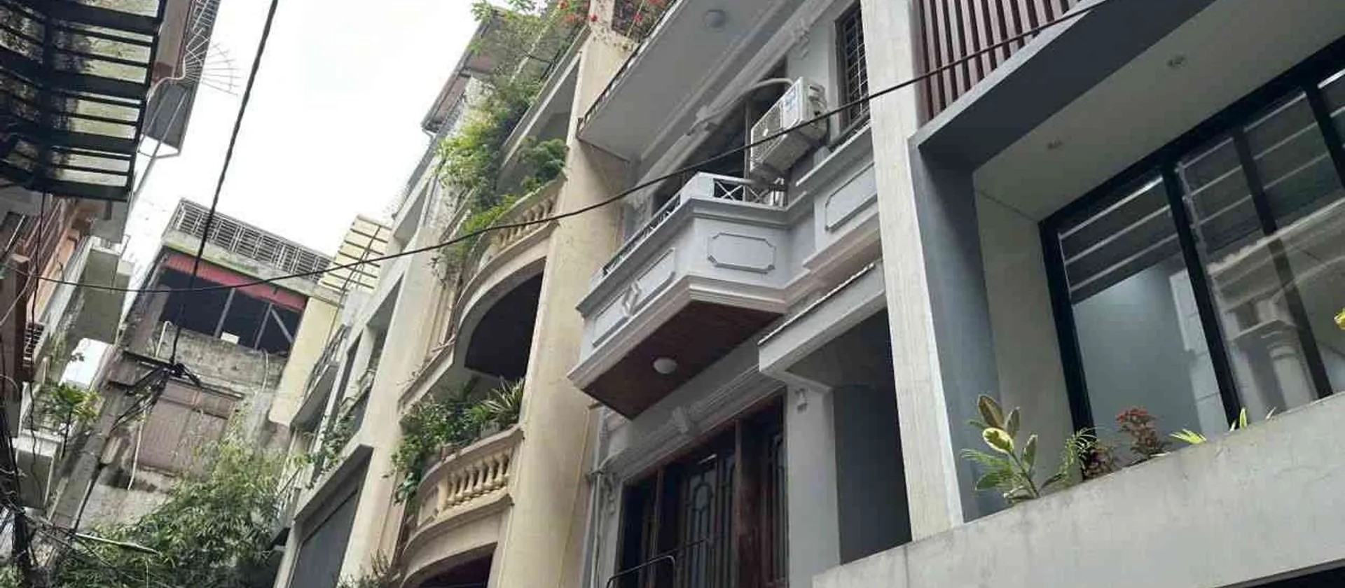 Nhà đẹp Hoàng Cầu – ô tô tránh,20M giá tốt cho nhà đầu tư ở gia đình khu vực tiện ích bạt ngàn... Bán nhà riêng tại Đống Đa, Hà Nội 01