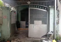 nhà nát 73m2 nở hậu 5.5m hẻm xe tải Trường Chinh - Phan Văn Hớn, giáp Tân Bình, 5 tỷ... Bán nhà riêng tại Đông Hưng Thuận, Hồ Chí Minh 03