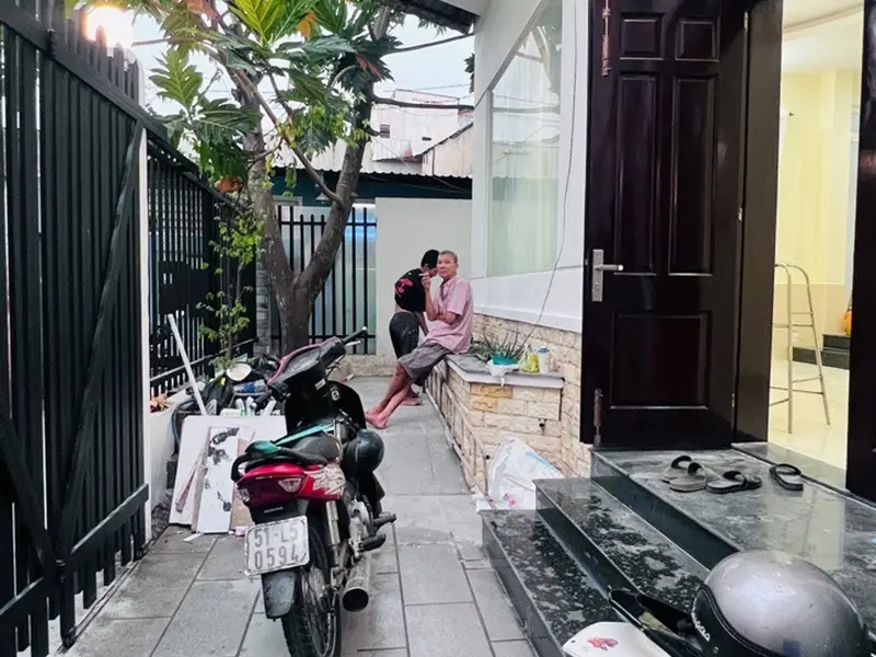 Nhà 3 tầng có gara siêu đẹp tại Tân Hưng quận 7, cơ hội vàng cho nhà đầu tư... Bán nhà riêng tại Tân Hưng, Hồ Chí Minh 01