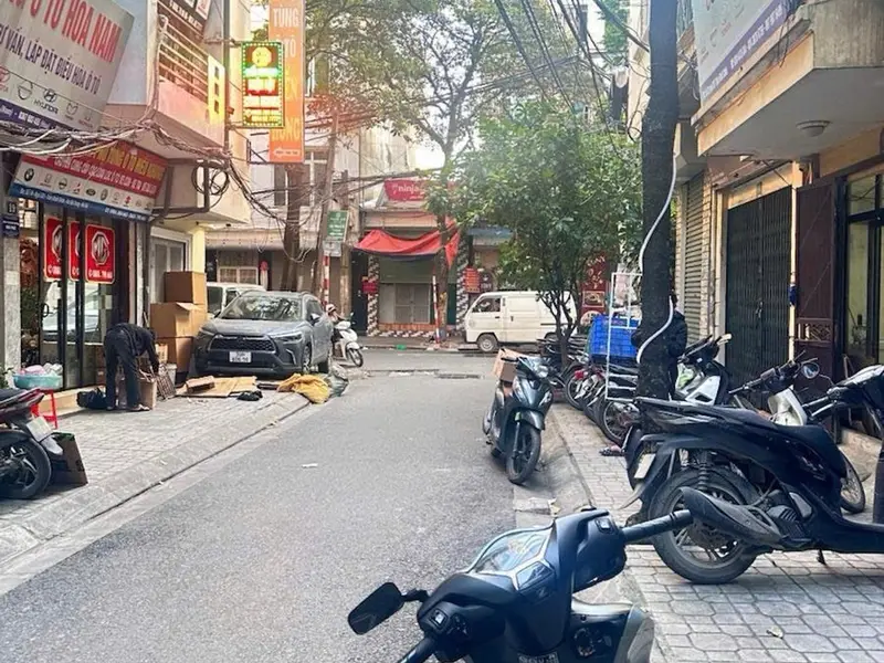 (Giảm 2 tỷ) Bán nhà 4 tầng mặt ngõ ô tô tránh tại trung tâm Hai Bà Trưng, 45m2, kinh doanh, vỉa hè... Bán nhà riêng tại Hai Bà Trưng, Hà Nội 01