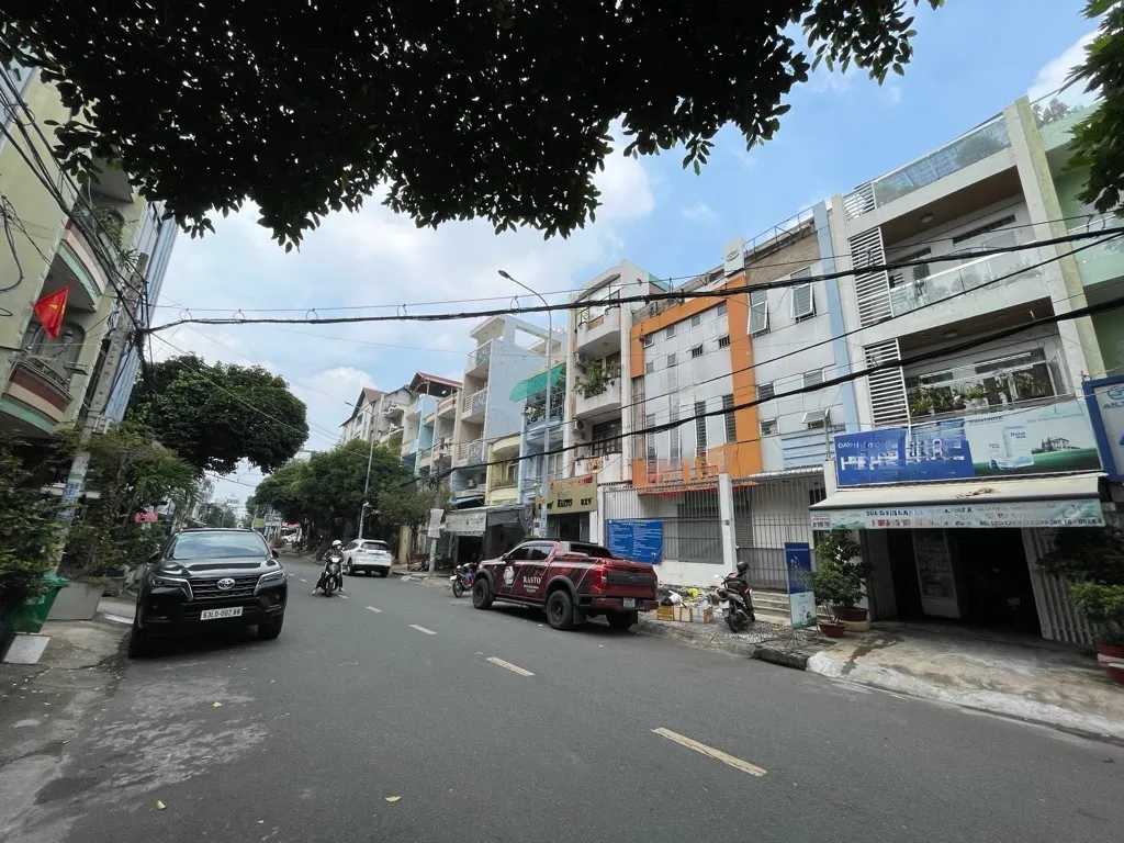 Bán nhà mặt phố Bình Phú 1, 4 tầng, 128m2, giá 23,5 tỷ... Bán nhà mặt phố tại Bình Phú, Hồ Chí Minh 01