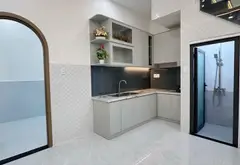 NHÀ ĐẸP Hẻm xe hơi 5m Chiến Lược – Giáp khu Tên Lửa – Ngang lớn 4.5m, có phòng ngủ trệt chỉ 5.x T... Bán nhà riêng tại Bình Trị Đông, Hồ Chí Minh 04