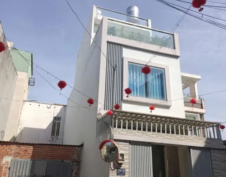 Bán nhà 3 tầng gần Đại học Tài chính Marketing, hẻm xe hơi... Bán nhà riêng tại Long Trường, Hồ Chí Minh 01