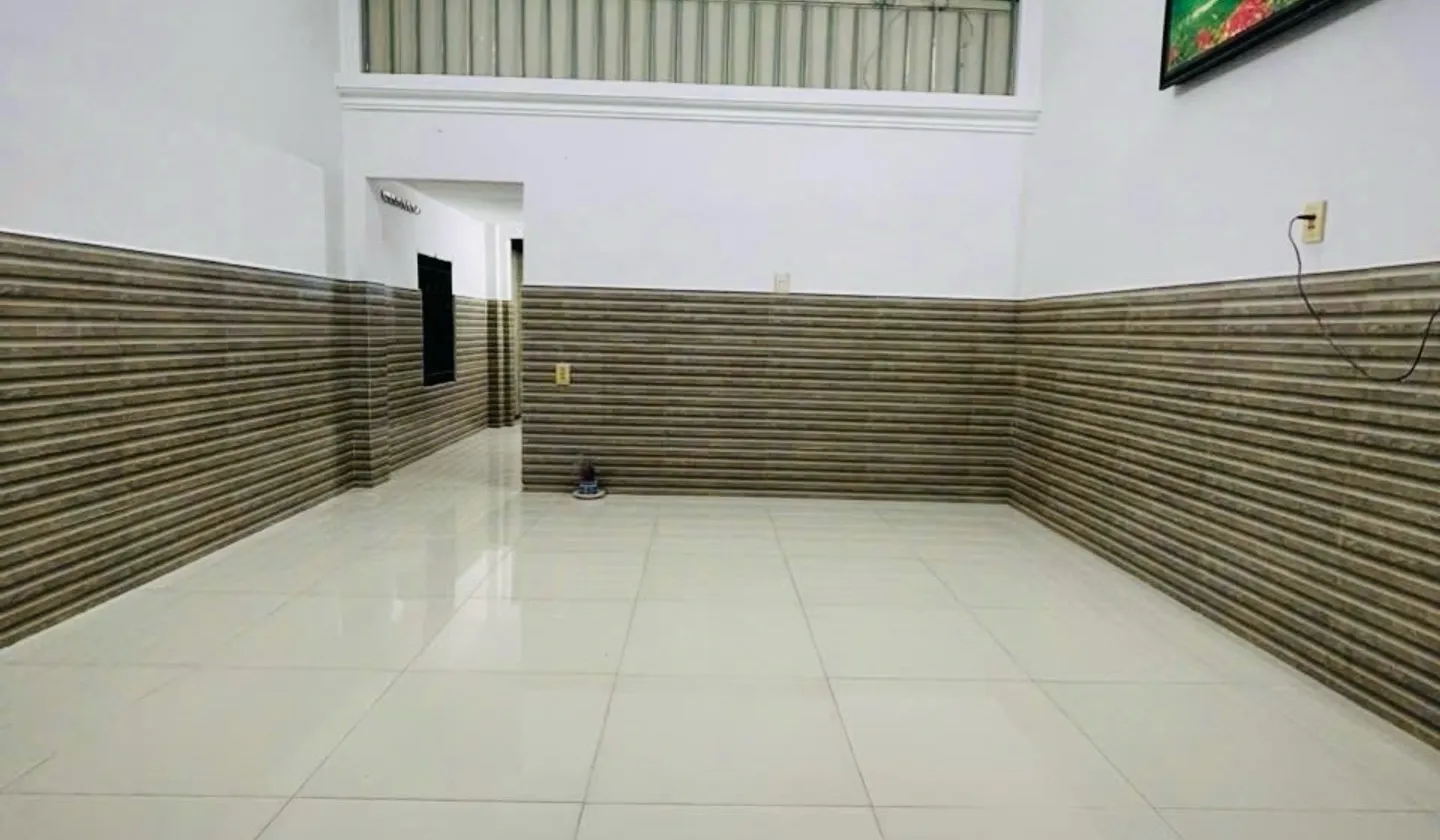 Bán nhà riêng 2 tầng 68,3m2 hướng Đông Bắc tại phường An Hội Tây, giá 5,35 tỷ... Bán nhà riêng tại An Hội Tây, Hồ Chí Minh 01