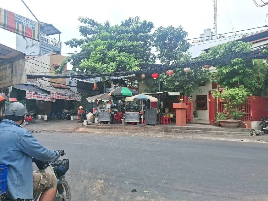 Bán nhà riêng 2 tầng diện tích 218.5 m² tại Phường 13, Quận 6, giá 15.8 tỷ... Bán nhà riêng tại Phú Lâm, Hồ Chí Minh 01