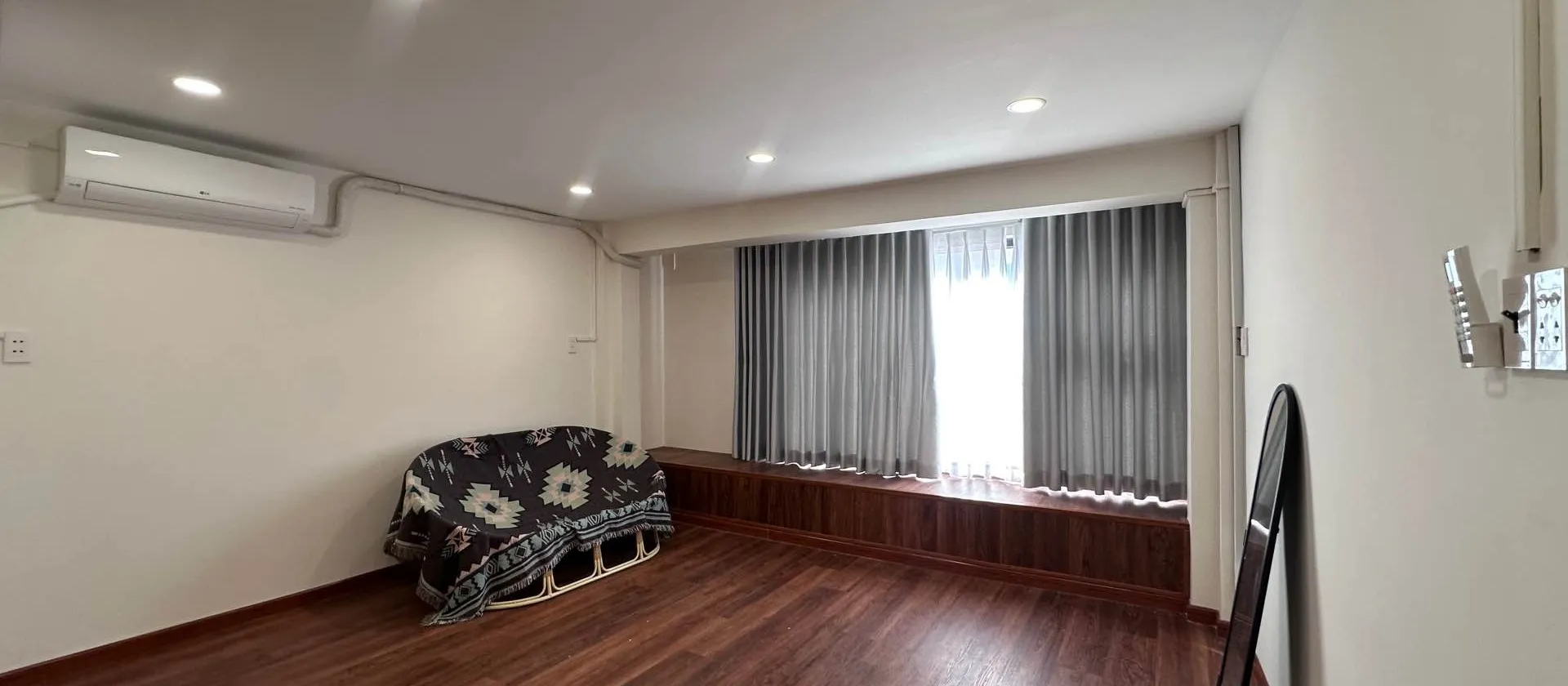 Nhà mặt phố lô góc Quận 3 giá tốt, sinh lời ngay... Bán nhà mặt phố tại Bàn Cờ, Hồ Chí Minh 01