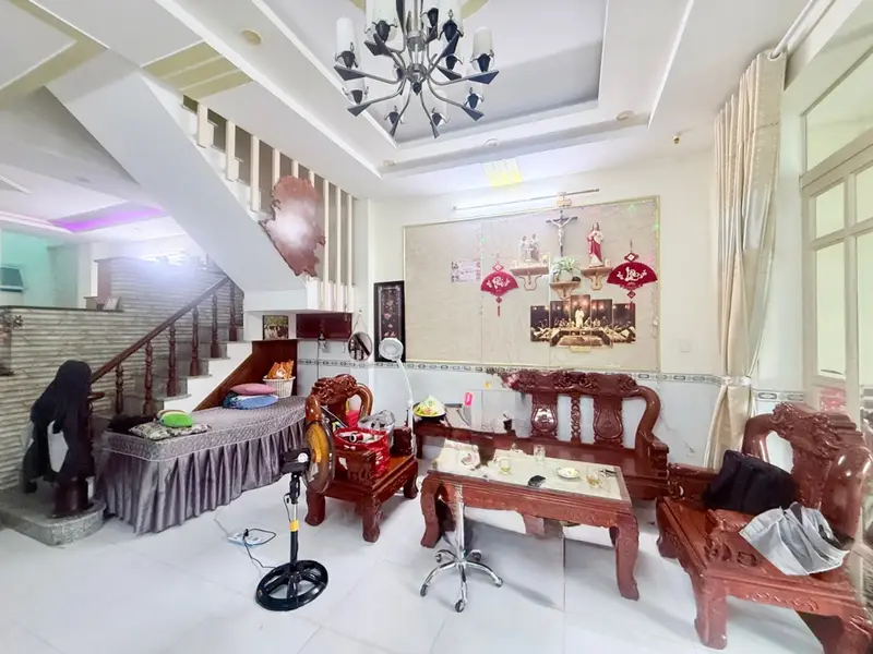 Bán nhà riêng 2 tầng, 3 phòng ngủ tại phường Tân Chánh Hiệp, Quận 12, diện tích 100m²... Bán nhà riêng tại Trung Mỹ Tây, Hồ Chí Minh 01