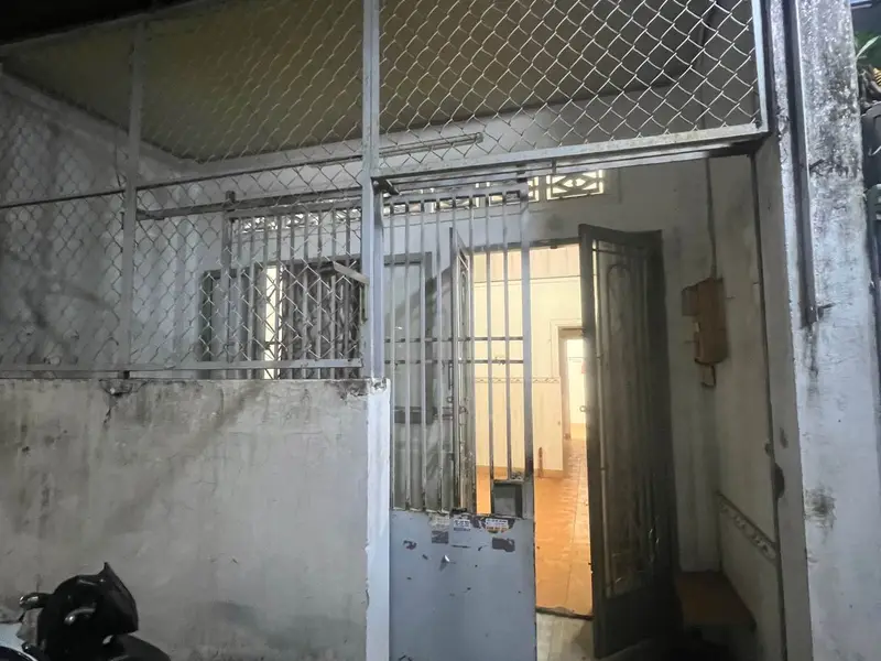Bán nhà 2 tầng 48m² tại phường Tân Hưng, pháp lý đầy đủ giá 5.2 tỷ... Bán nhà riêng tại Tân Hưng, Hồ Chí Minh 01