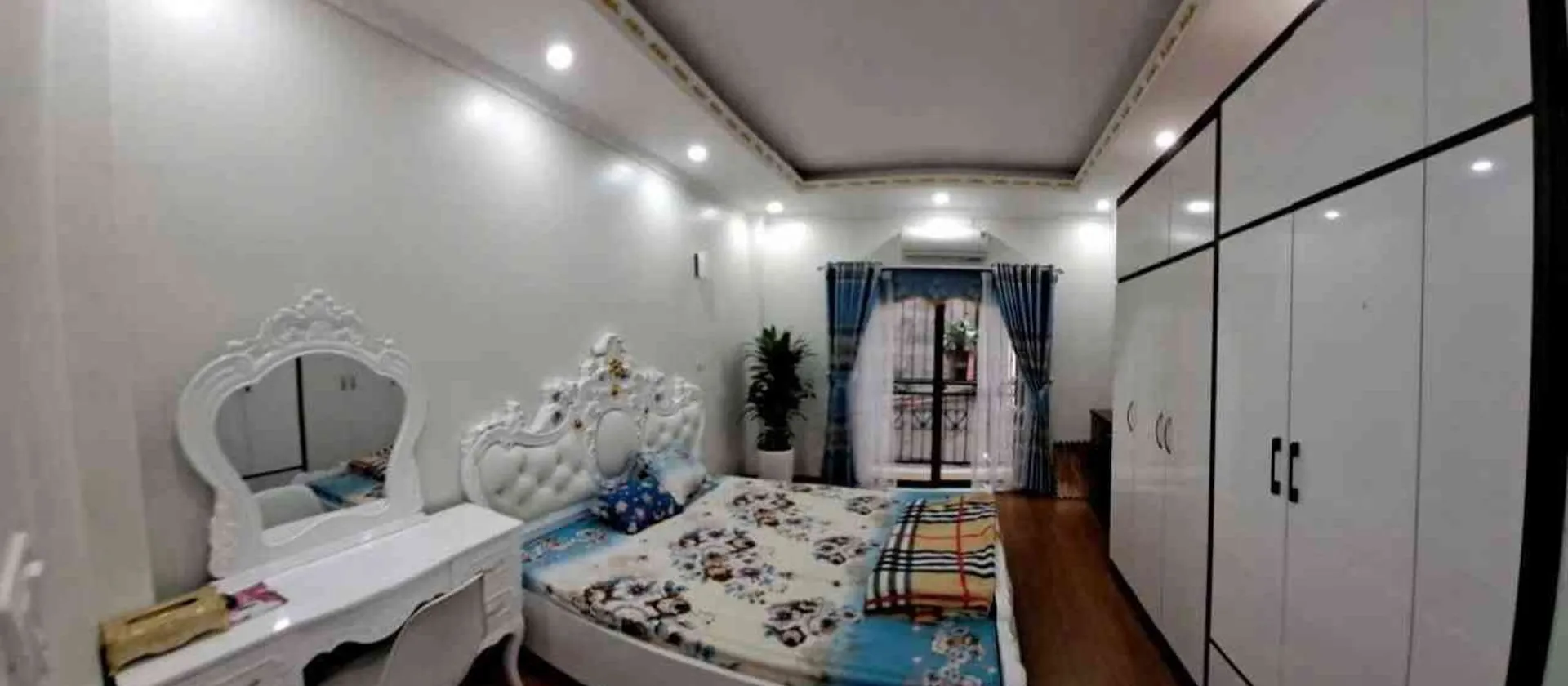 Nhà hiếm trong tầm tiền, siêu đẹp gần phố, tặng full nội thất,... Bán nhà riêng tại Việt Hưng, Hà Nội 01