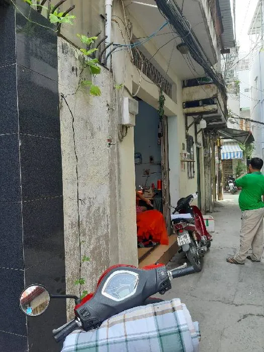 Nhà ngang lớn, sổ vuông Phường 10 quận Tân Bình giá sốc... Bán nhà riêng tại Bảy Hiền, Hồ Chí Minh 01