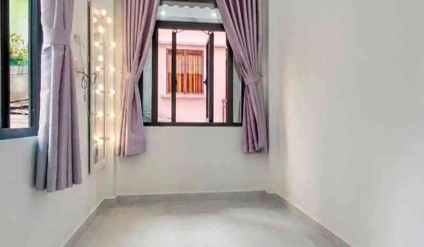 Căn góc Hòa Hưng giá sốc, ô tô đậu sát, 3 tầng mới, thu nhập ổn định... Bán nhà riêng tại Hòa Hưng, Hồ Chí Minh 01