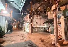 Nhà 2 tầng giáp Nguyễn Sơn - Văn Cao, 30m2 chỉ 2.x Tỷ. 3x10, trệt lầu .... Bán nhà riêng tại Bình Hưng Hòa, Hồ Chí Minh 01