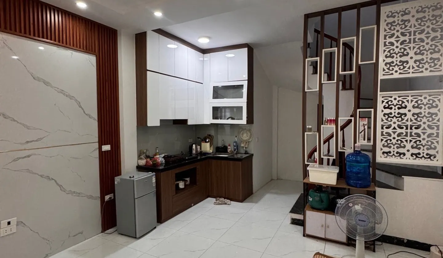Bán nhà riêng 5 tầng khu Trần Đại Nghĩa trung tâm Hai Bà Trưng, diện tích 40m2, giá 6.x tỷ... Bán nhà riêng tại Bạch Mai, Hà Nội 01