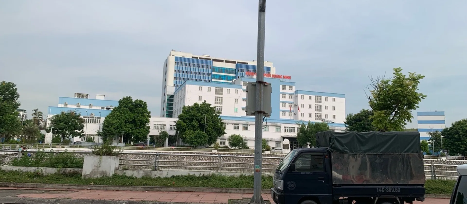 🏡 NHÀ ĐẸP CAO XANH – Ô TÔ ĐỖ TẬN CỬA | 3,35 TỶ... Bán nhà riêng tại Cao Xanh, Quảng Ninh 01