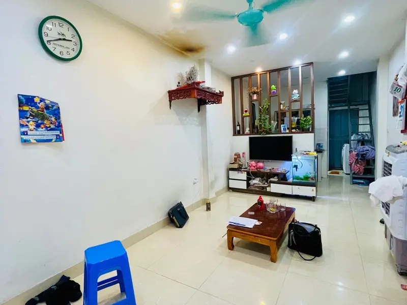 Cần bán gấp nhà Tam Trinh giảm chào gần 1 tỷ nhà 47m2 ô tô đỗ cửa 11.6 tỷ, cơ hội đầu tư... Bán nhà riêng tại Vĩnh Tuy, Hà Nội 01