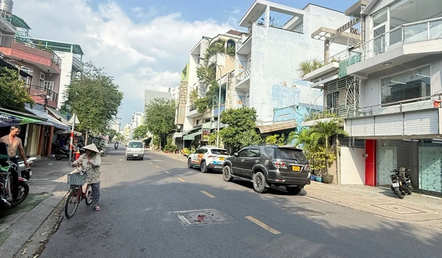 Bán nhà mặt phố 54m² Văn Thân, Quận 6 chỉ 13.99 tỷ... Bán nhà mặt phố tại Bình Tiên, Hồ Chí Minh 01