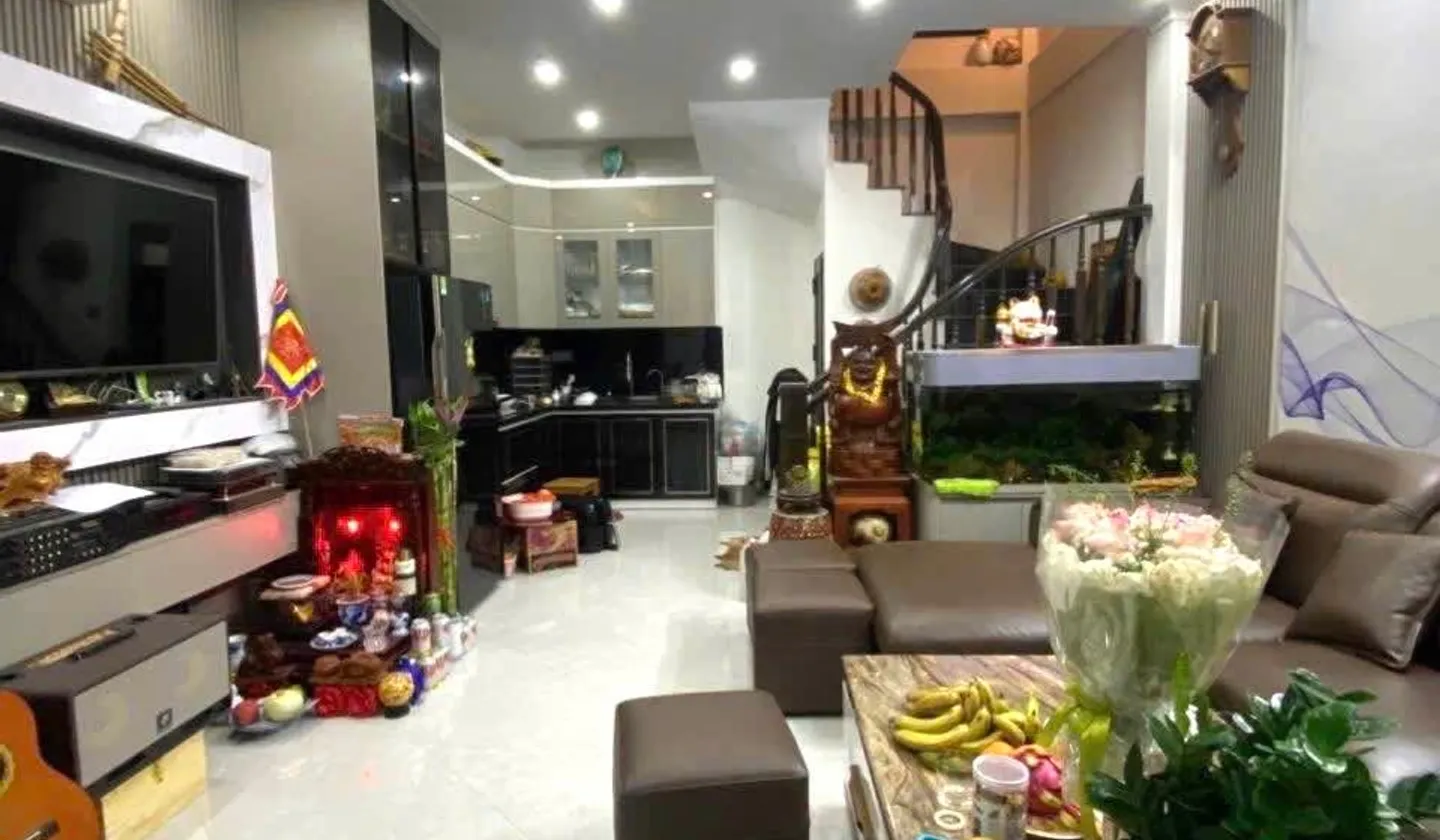 Nhà 5 tầng tại phường Cầu Giấy - diện tích 30m2, giá 9.85 tỷ... Bán nhà riêng tại Cầu Giấy, Hà Nội 01