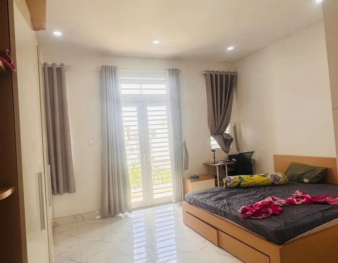 Nhà 5 tầng ngang 4.8 m — Full thổ 73 m _ đường xe hơi 7m... Bán nhà riêng tại Thới An, Hồ Chí Minh 01