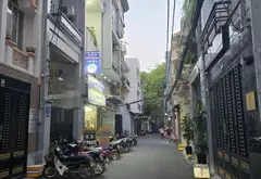 Nhà Tân Bình tiện nghi, hẻm rộng, 4 phòng ngủ... Bán nhà riêng tại Bảy Hiền, Hồ Chí Minh 02