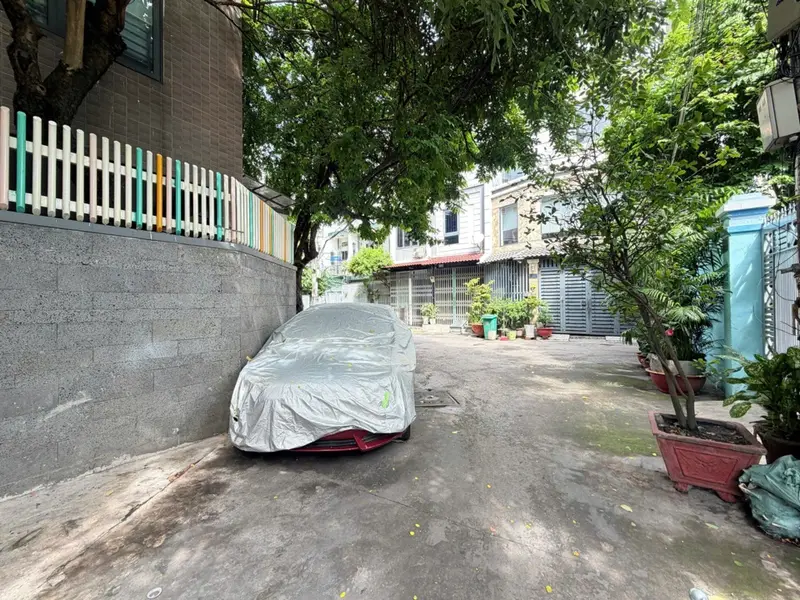 💥💥Lô Góc 2 Mặt Thoáng 
🏡💥Ngang 5m x 4 Tầng 
Nhỉnh 6T🌹
📍Hoàng Hoa Thám, Bình Thạnh
Liên hệ: 03... Bán nhà riêng tại Bình Lợi Trung, Hồ Chí Minh 01
