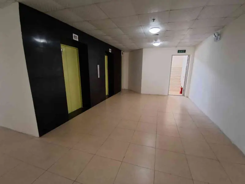 Bán căn hộ 2 phòng ngủ tại Hoàng Đạo Thành, vị trí trung tâm Thanh Xuân giá 4,3 tỷ... Bán căn hộ chung cư tại Khương Đình, Hà Nội 01
