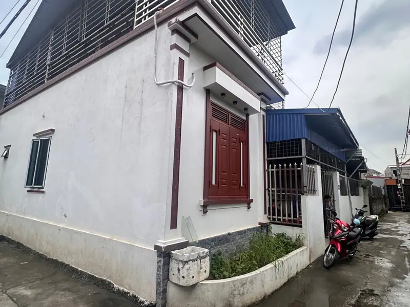 Nhà lô góc hai mặt đường, thiết kế hiện đại, không gian sống thoáng rộng tại Kiến An... Bán nhà riêng tại Kiến An, Hải Phòng 01