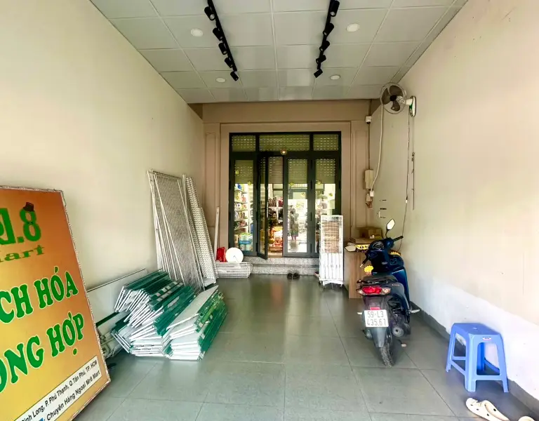 Tòa nhà 5 tầng thang máy Tân Phú, dòng tiền 45 triệu/tháng!... Bán nhà mặt phố tại Phú Thạnh, Hồ Chí Minh 01