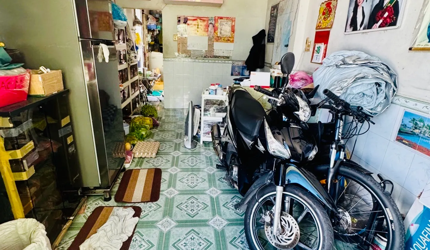 Bán nhà mặt phố tại phường 10, quận 6 - diện tích 30m², sở hữu pháp lý rõ ràng... Bán nhà mặt phố tại Bình Phú, Hồ Chí Minh 01